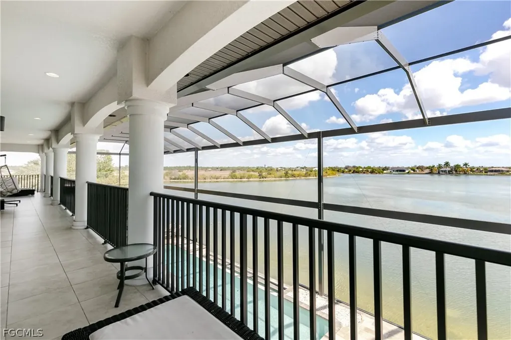 2003 NE 10th Place Cape Coral FL 33909