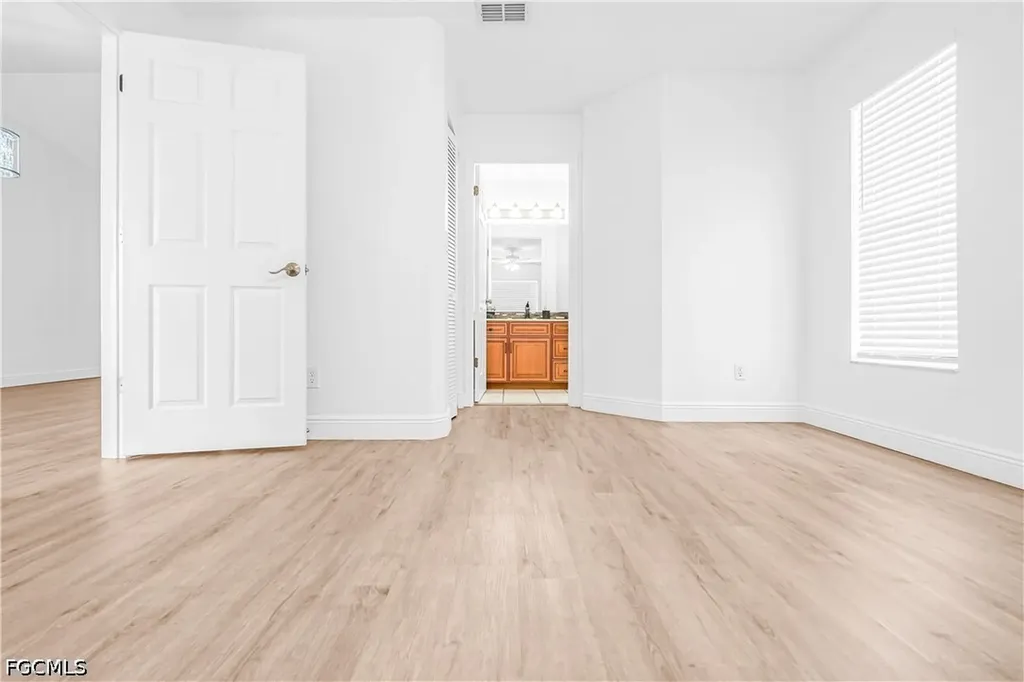 768 Landover Circle Naples FL 34104