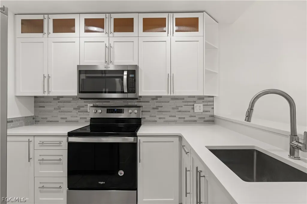 13281 Whitehaven Lane Fort Myers FL 33966