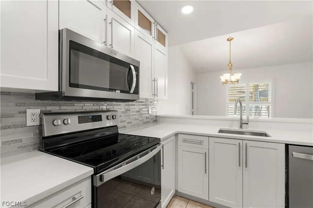 13281 Whitehaven Lane Fort Myers FL 33966