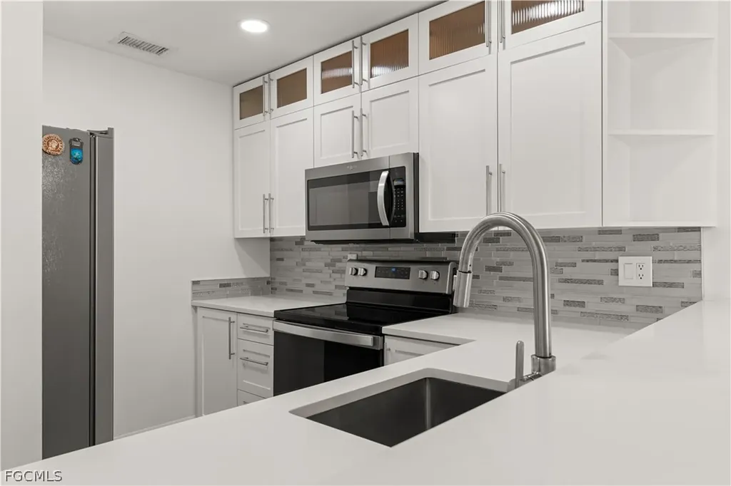 13281 Whitehaven Lane Fort Myers FL 33966
