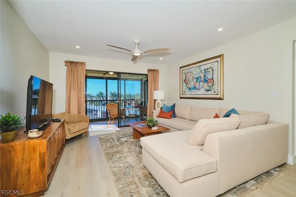11170 Caravel Circle Fort Myers FL 33908