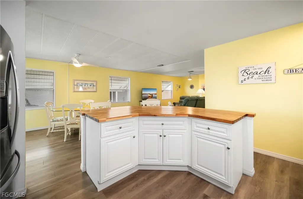 14715 Patrick Henry Road North Fort Myers FL 33917