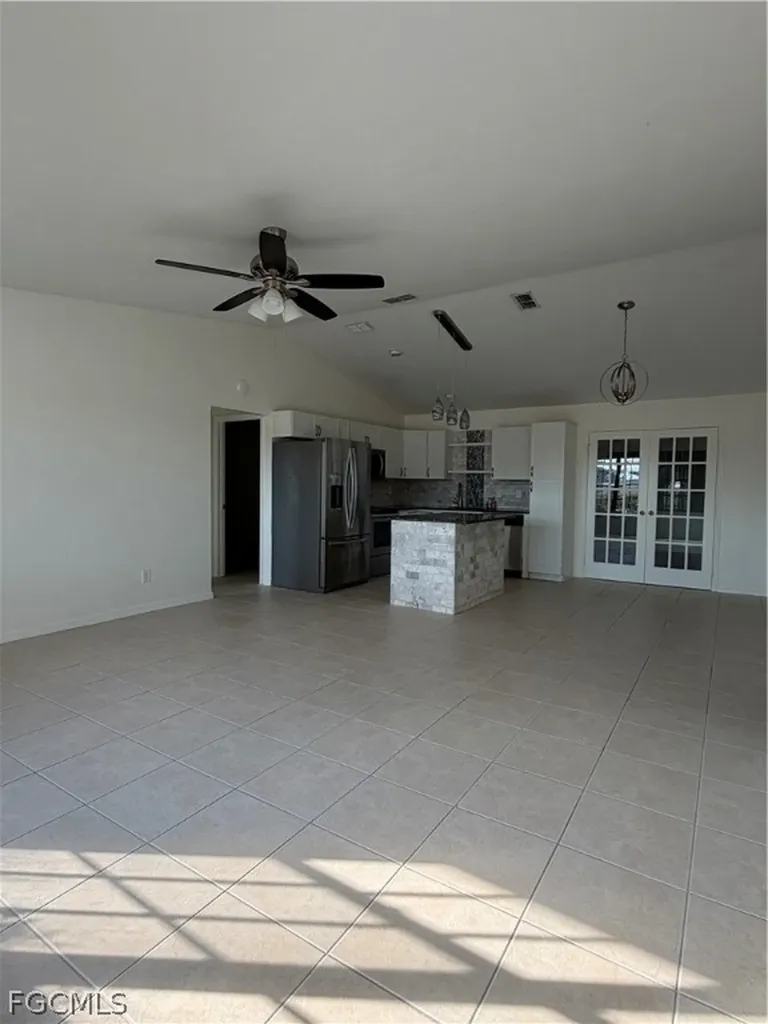 1905 NE 6th Street Cape Coral FL 33909