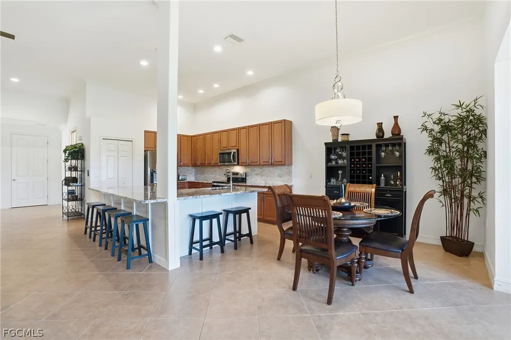 9340 Triana Terrace Fort Myers FL 33912