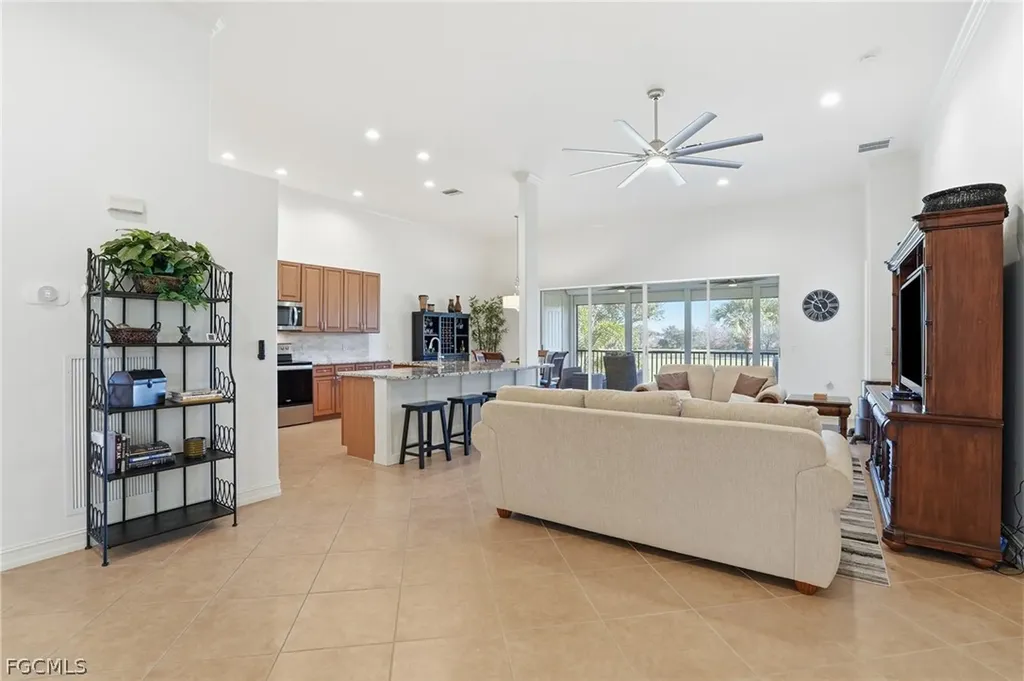 9340 Triana Terrace Fort Myers FL 33912