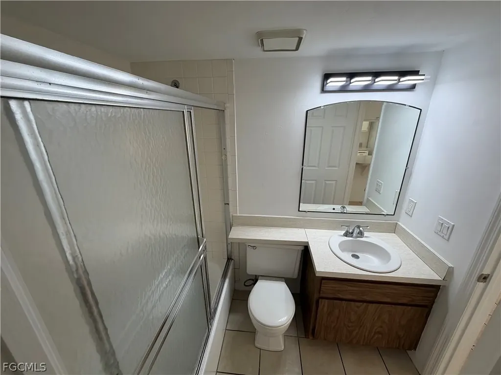 7643/7647 Winged Foot Drive Fort Myers FL 33967