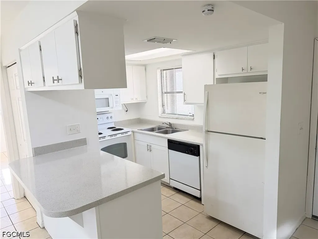 7643/7647 Winged Foot Drive Fort Myers FL 33967