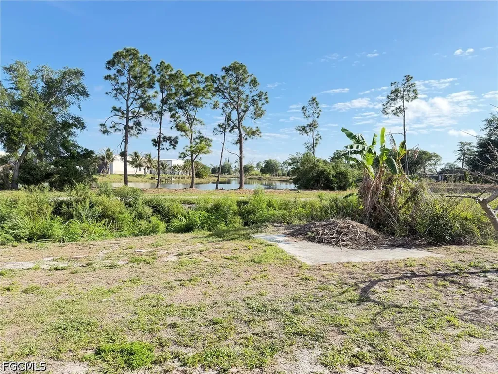 7643/7647 Winged Foot Drive Fort Myers FL 33967