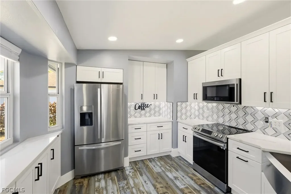 3404 2nd Street SW Lehigh Acres FL 33976
