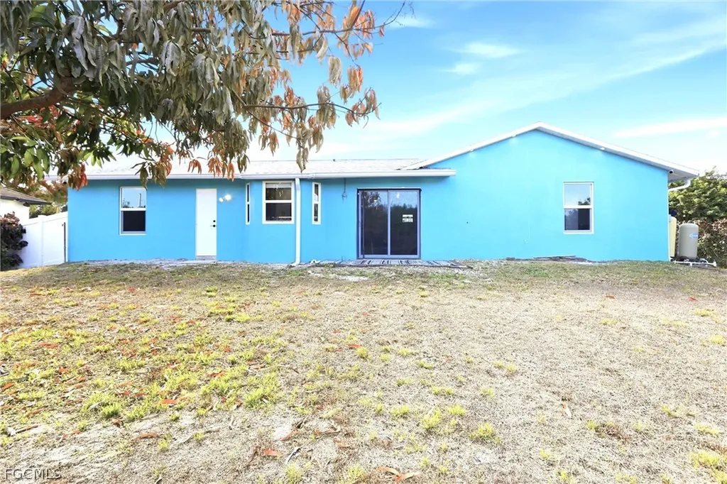 3404 2nd Street SW Lehigh Acres FL 33976