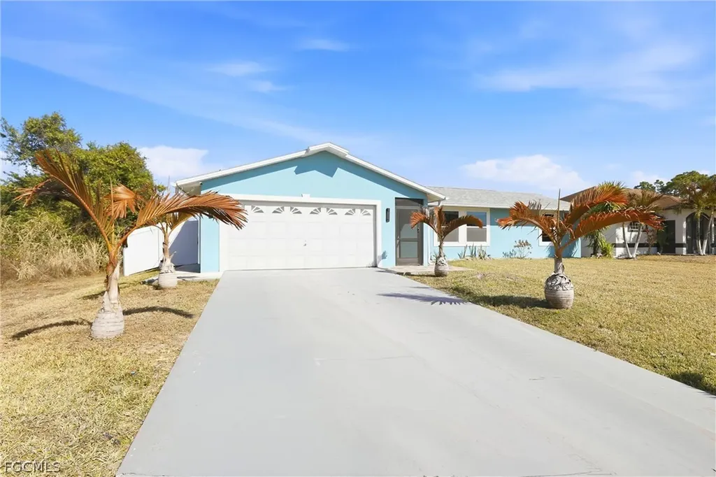 3404 2nd Street SW Lehigh Acres FL 33976