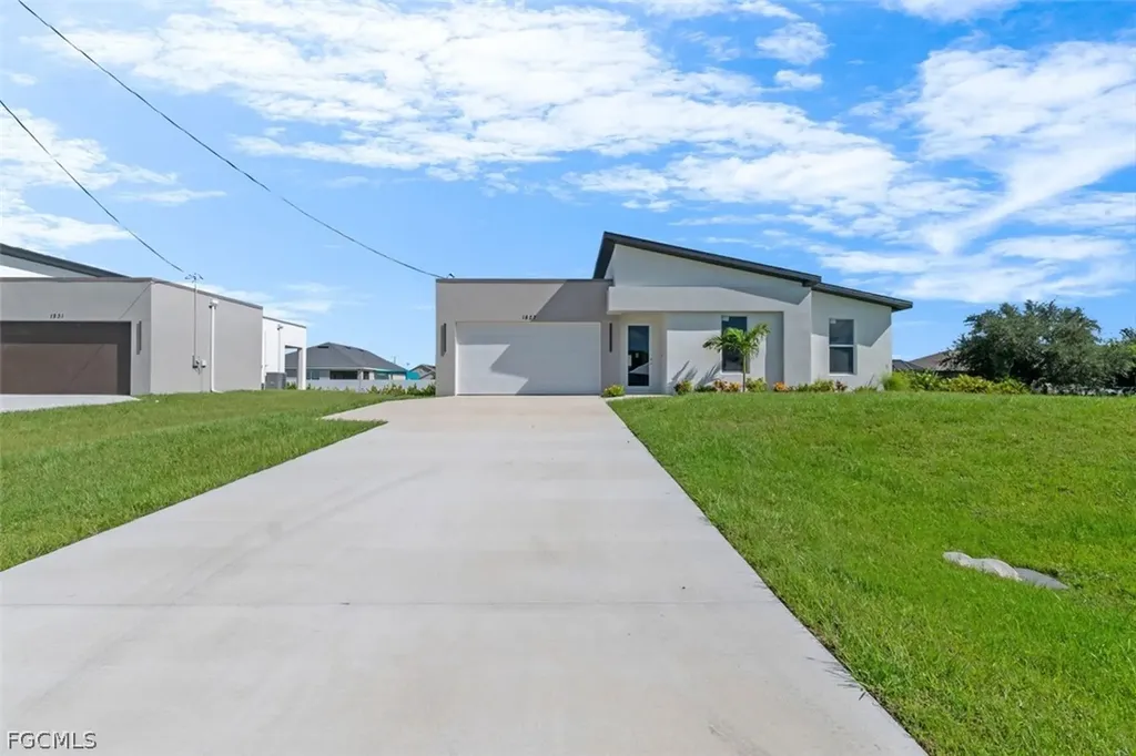 1827 Embers Parkway W Cape Coral FL 33993