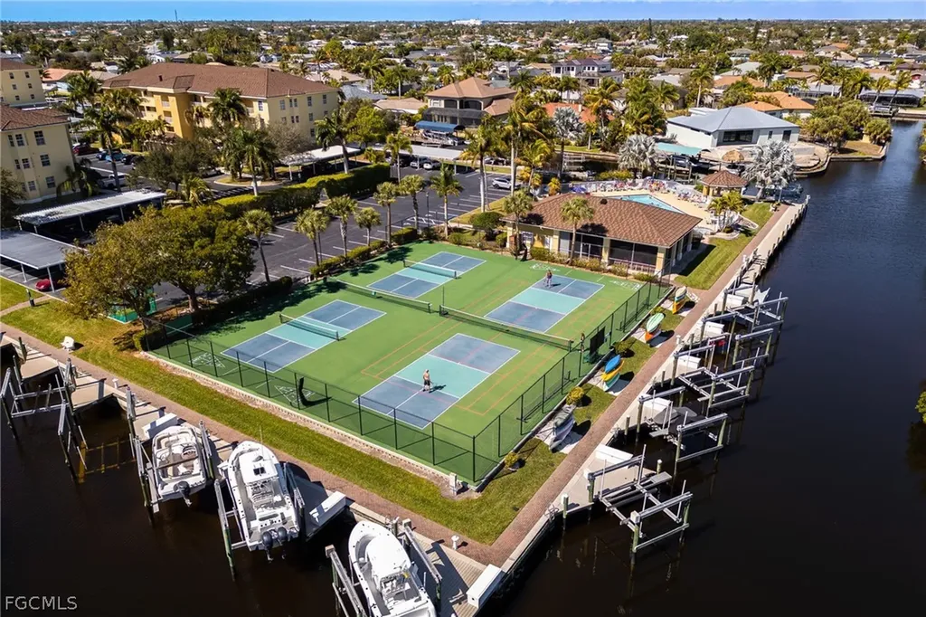 1789 Four Mile Cove Parkway Cape Coral FL 33990