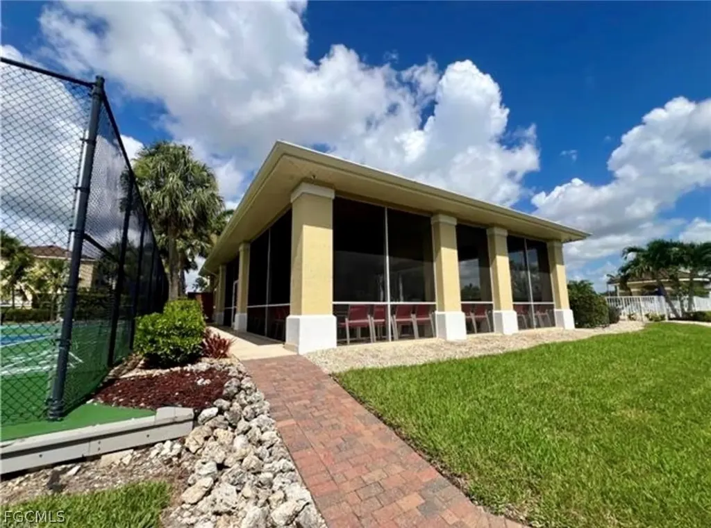 1789 Four Mile Cove Parkway Cape Coral FL 33990