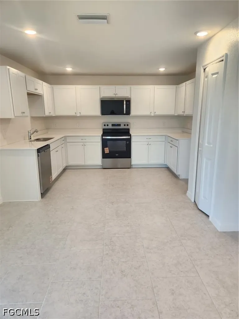 6020 Pat Avenue N Lehigh Acres FL 33971
