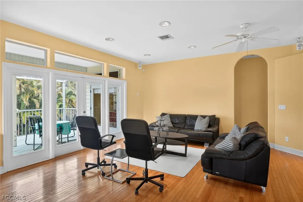 14941 Center Street Fort Myers FL 33905