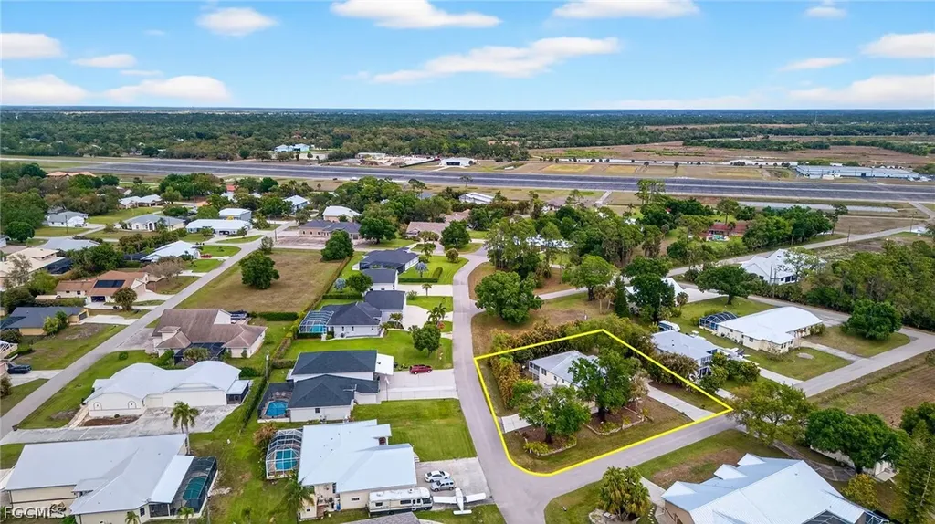 14941 Center Street Fort Myers FL 33905