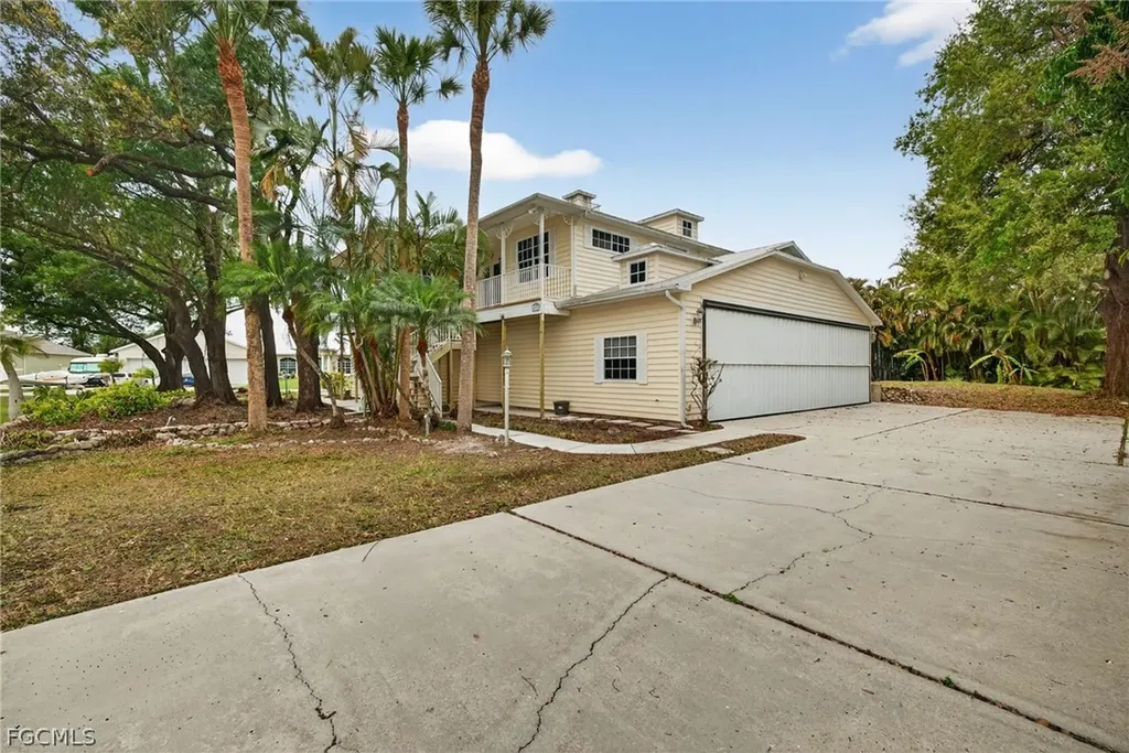 14941 Center Street Fort Myers FL 33905