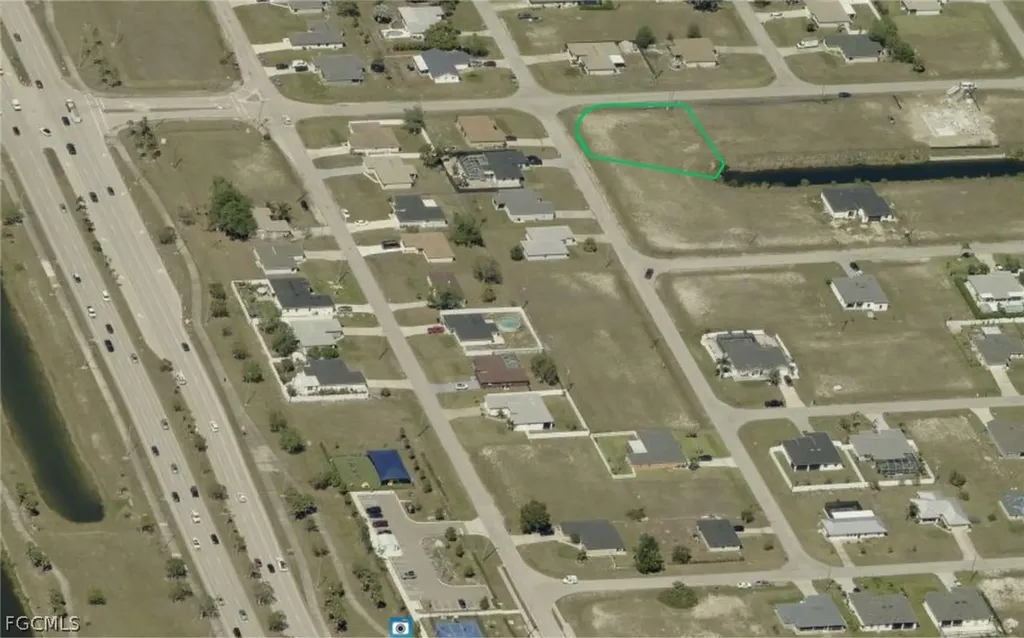 1327 NE 17th Avenue Cape Coral FL 33909