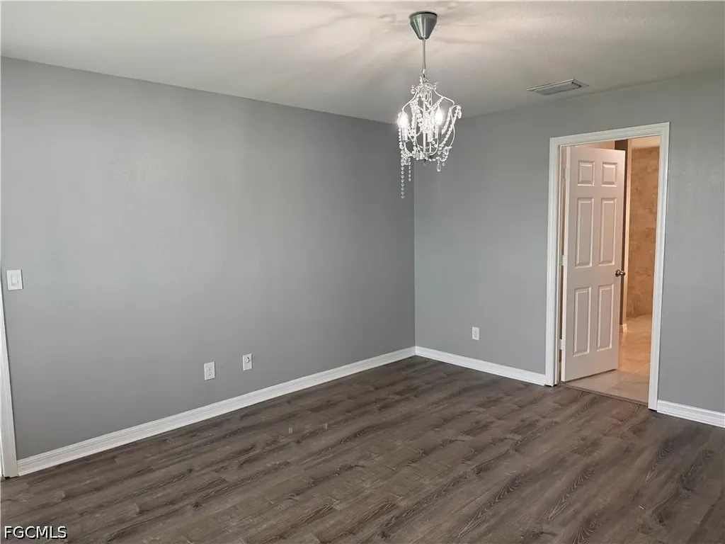 910 NW 8th Terrace Cape Coral FL 33993
