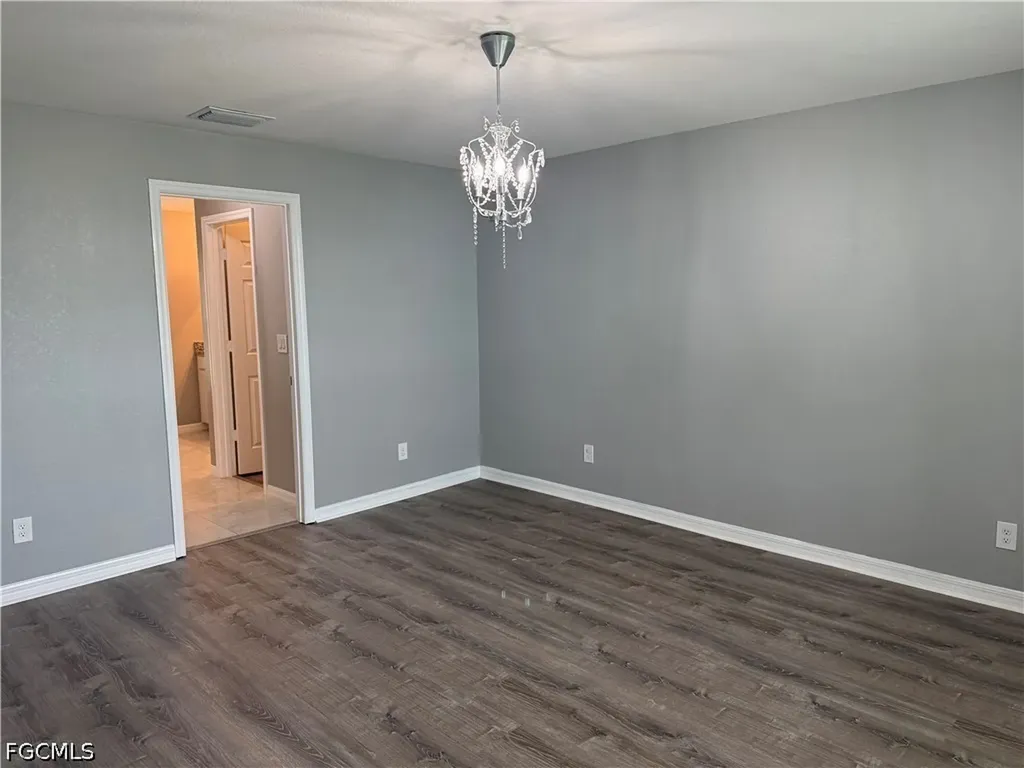 910 NW 8th Terrace Cape Coral FL 33993