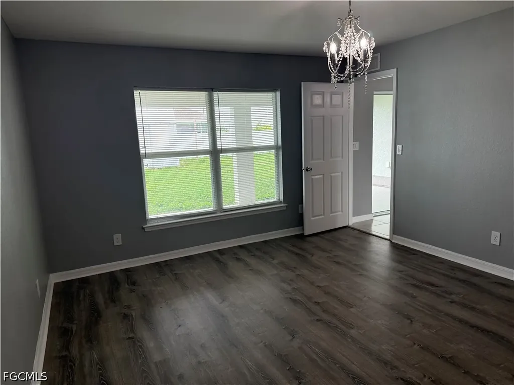 910 NW 8th Terrace Cape Coral FL 33993