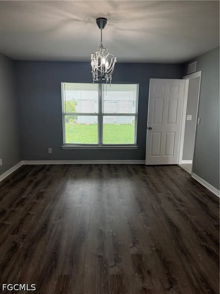 910 NW 8th Terrace Cape Coral FL 33993