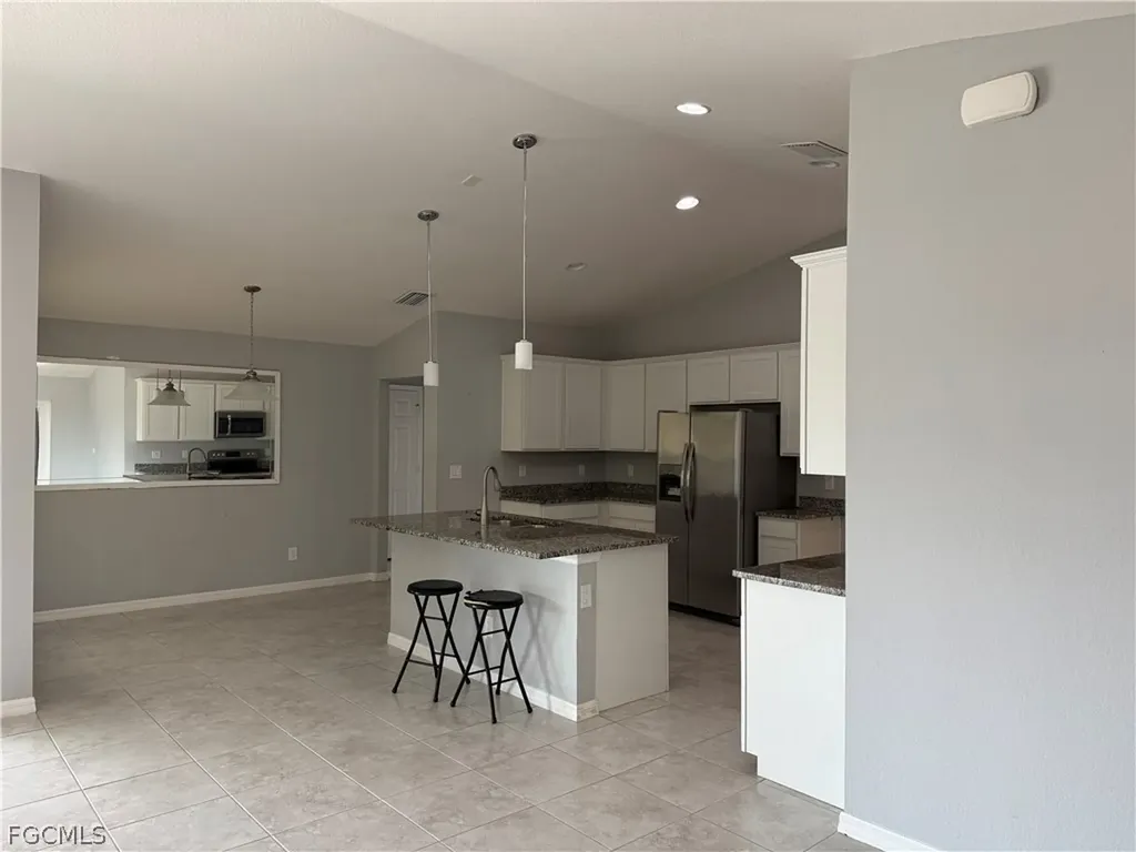 910 NW 8th Terrace Cape Coral FL 33993