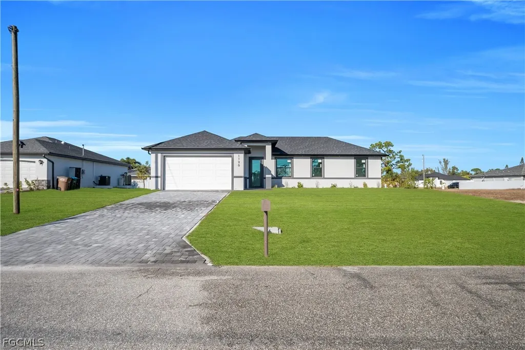 1120 NW 20th Place Cape Coral FL 33993