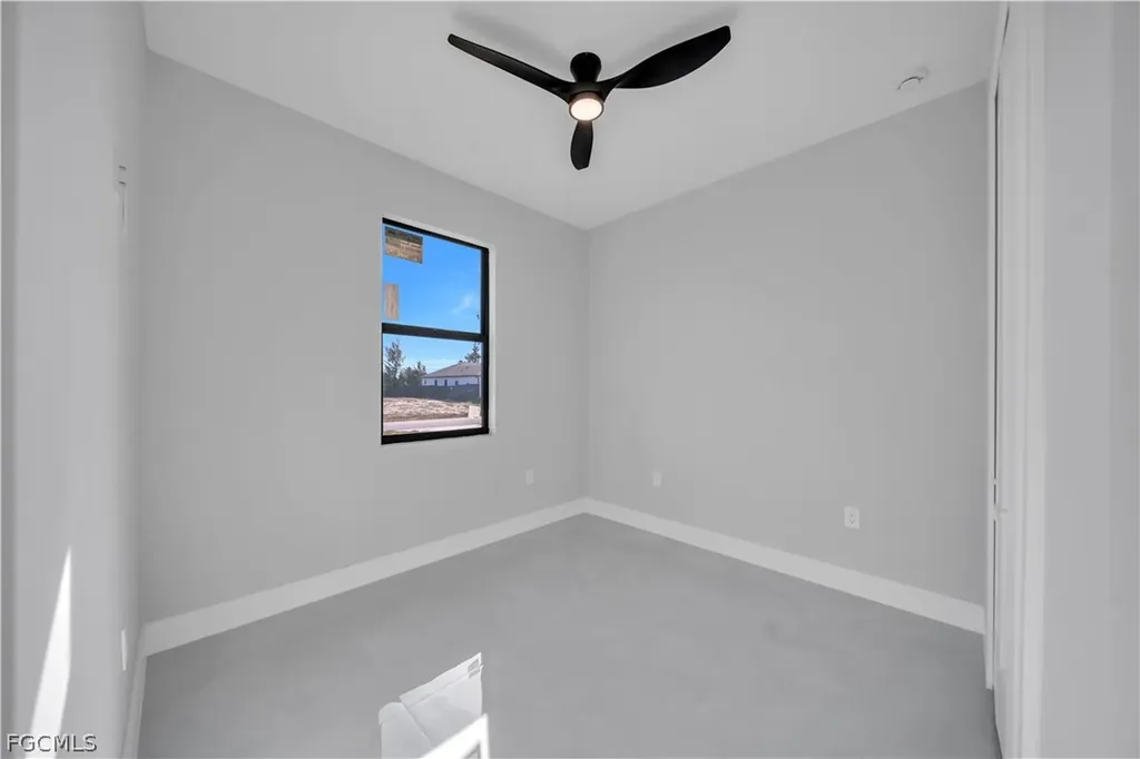 1120 NW 20th Place Cape Coral FL 33993
