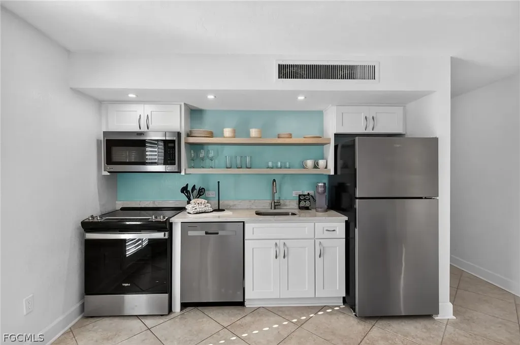 2255 W Gulf Drive Sanibel FL 33957