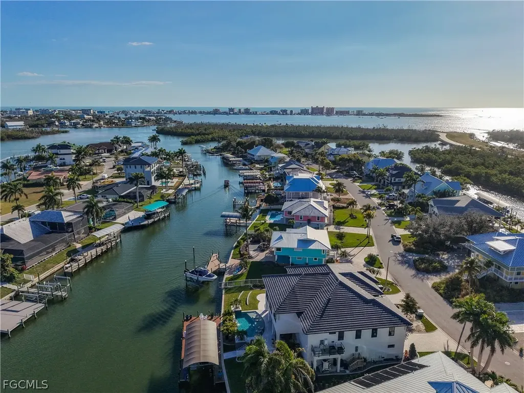 18435 Deep Passage Lane Fort Myers Beach FL 33931
