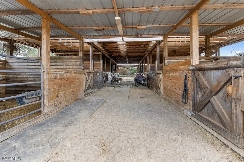 355 S Sendero Street Clewiston FL 33440