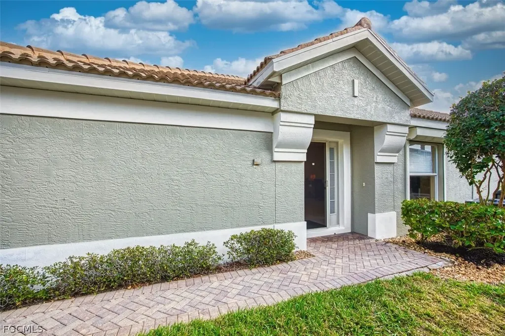 10031 Majestic Avenue Fort Myers FL 33913