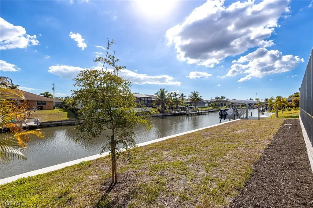 1406 Mohawk Parkway Cape Coral FL 33914