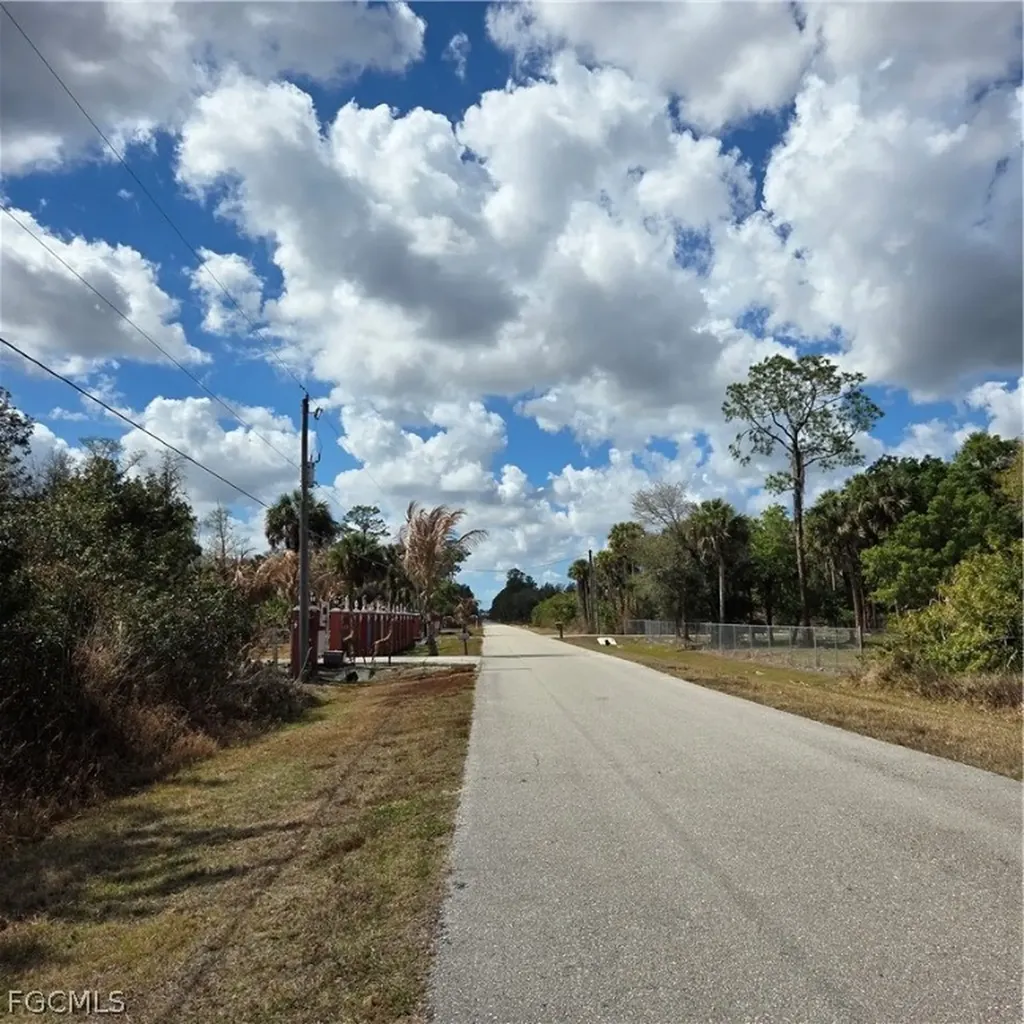 24TH Avenue SE Naples FL 34117
