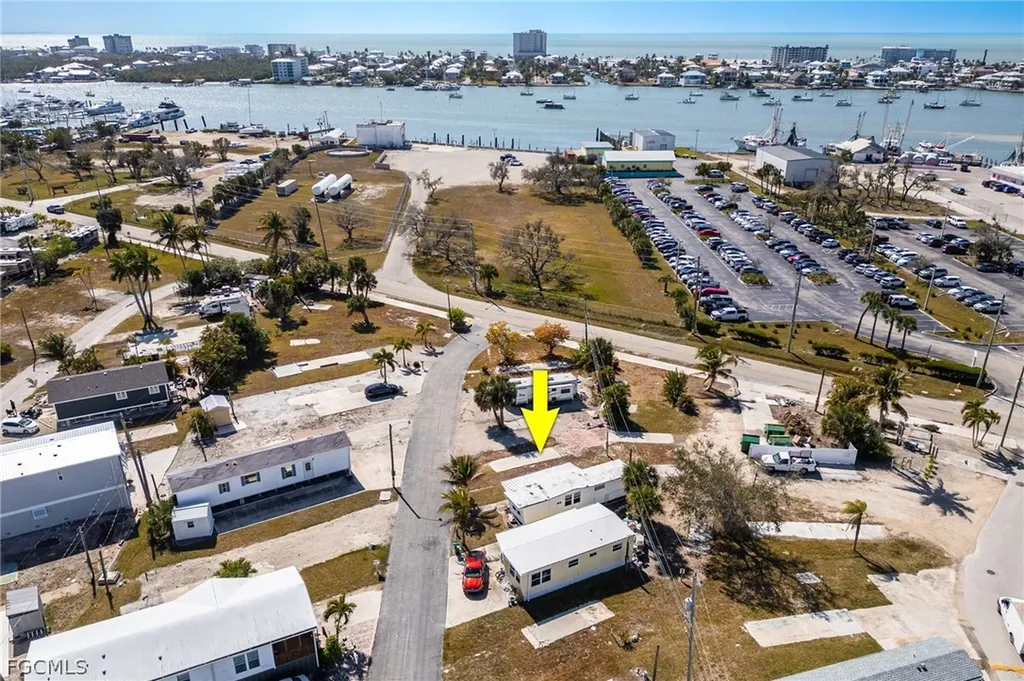4 Helen Lane Fort Myers Beach FL 33931