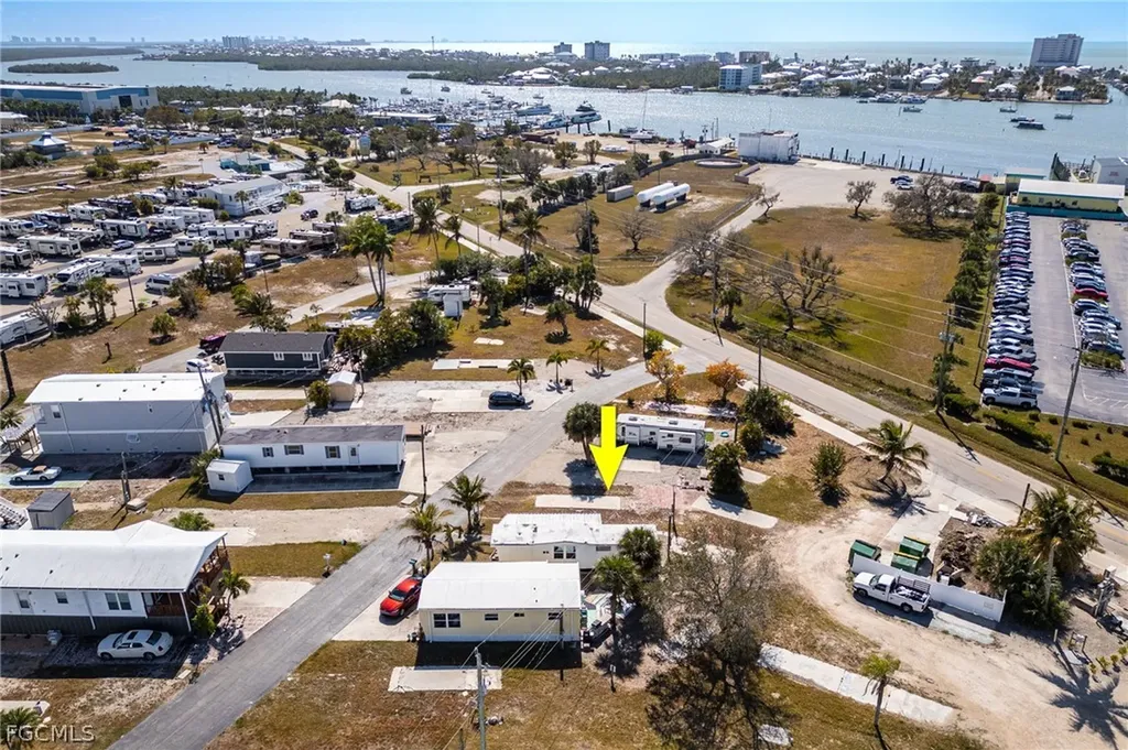4 Helen Lane Fort Myers Beach FL 33931