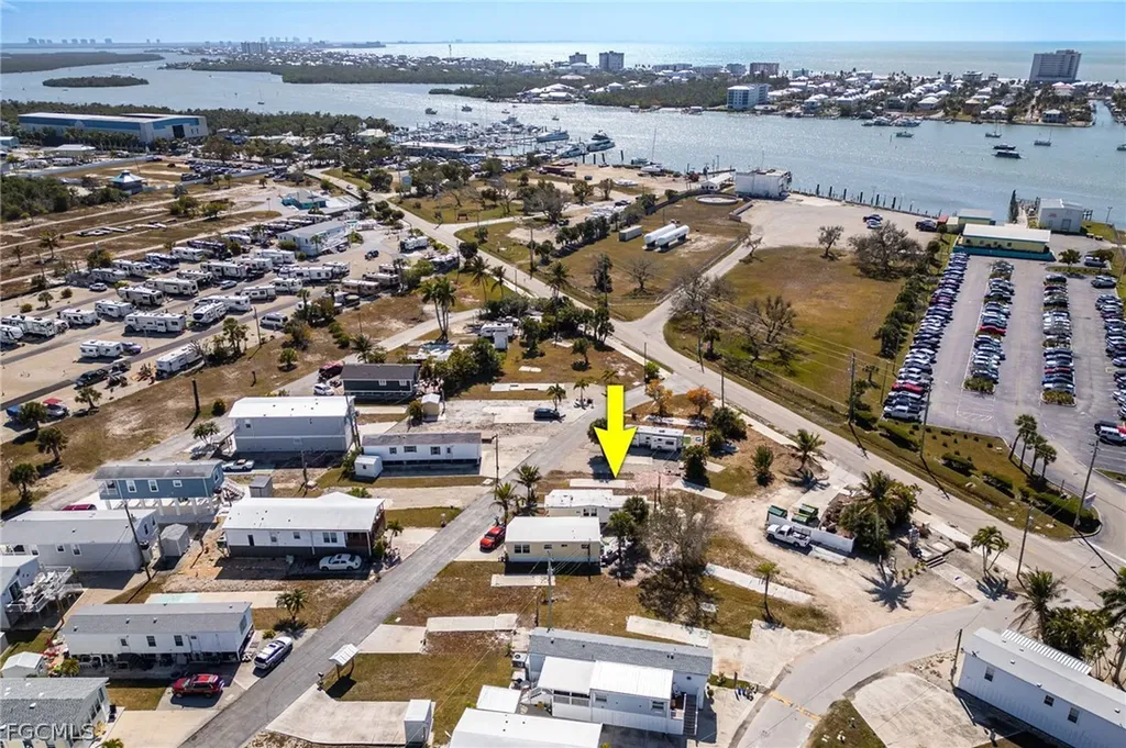 4 Helen Lane Fort Myers Beach FL 33931