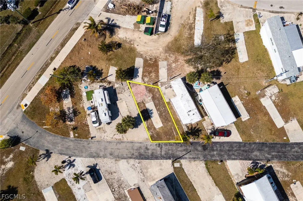 4 Helen Lane Fort Myers Beach FL 33931