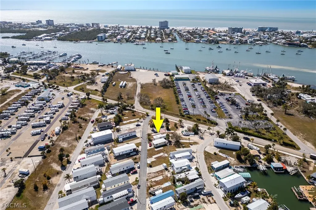 4 Helen Lane Fort Myers Beach FL 33931
