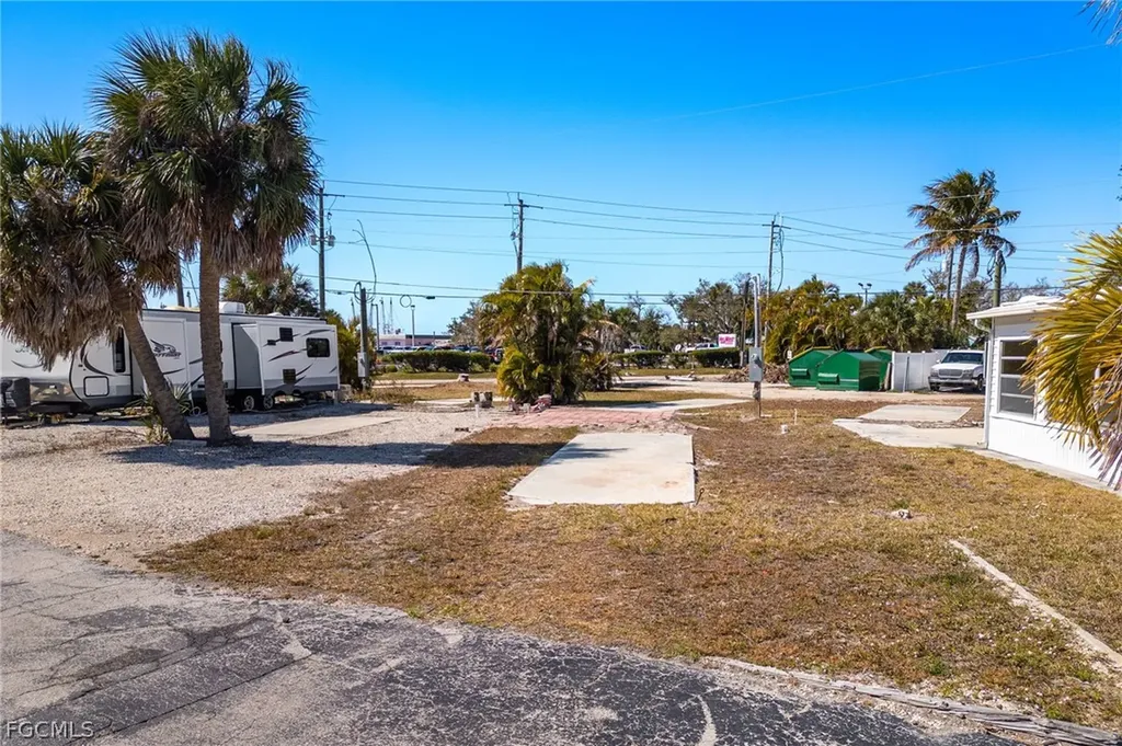 4 Helen Lane Fort Myers Beach FL 33931