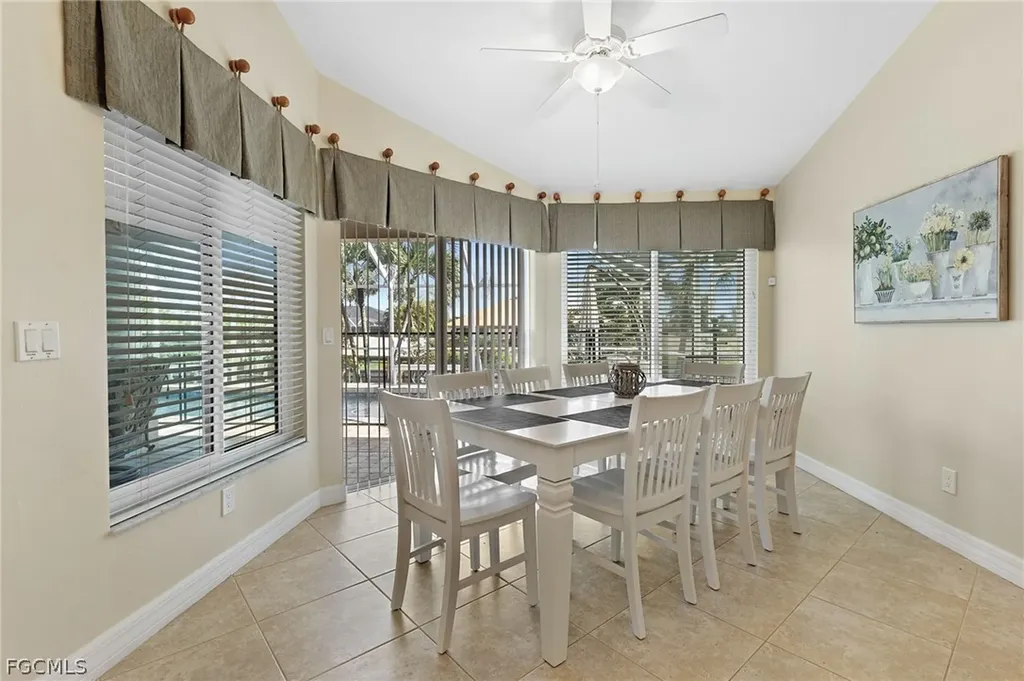 2013 SW 31st Terrace Cape Coral FL 33914