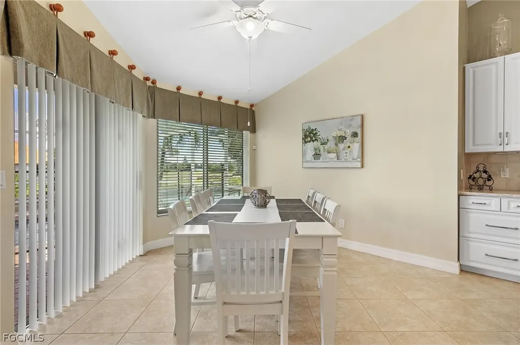 2013 SW 31st Terrace Cape Coral FL 33914