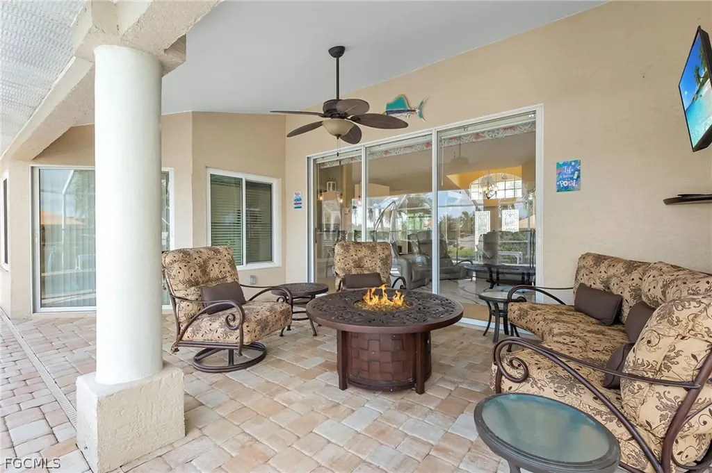 2013 SW 31st Terrace Cape Coral FL 33914
