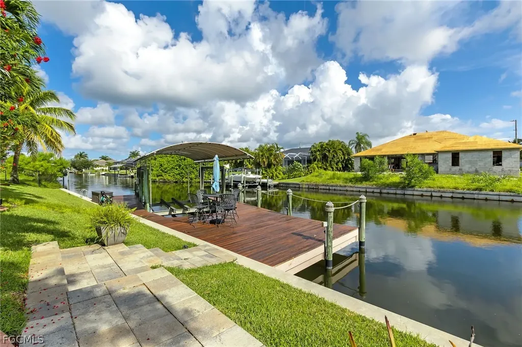 2013 SW 31st Terrace Cape Coral FL 33914
