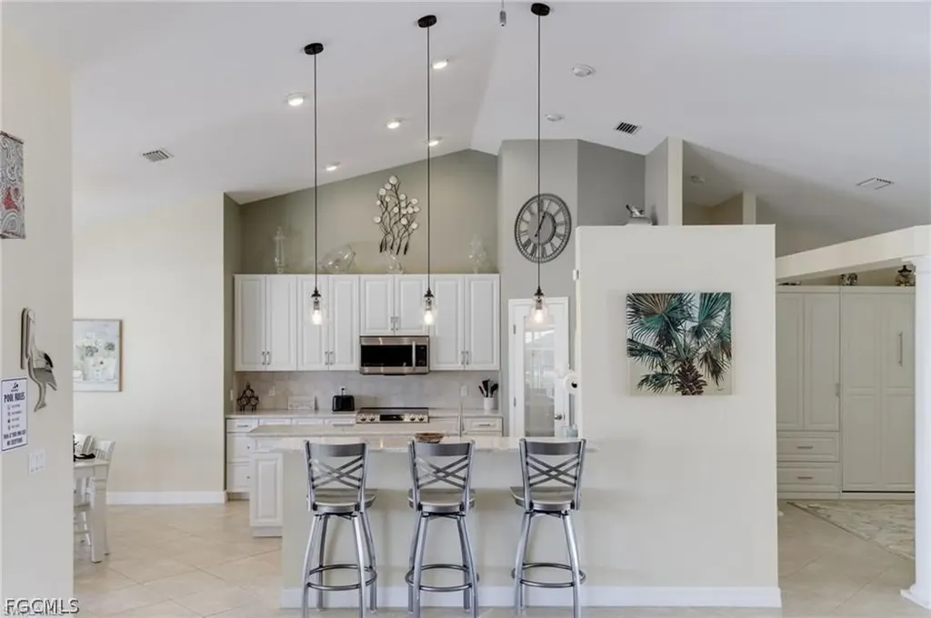2013 SW 31st Terrace Cape Coral FL 33914