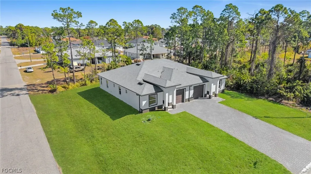 4662 29th Street SW Lehigh Acres FL 33973