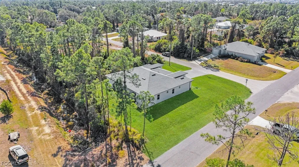 4662 29th Street SW Lehigh Acres FL 33973